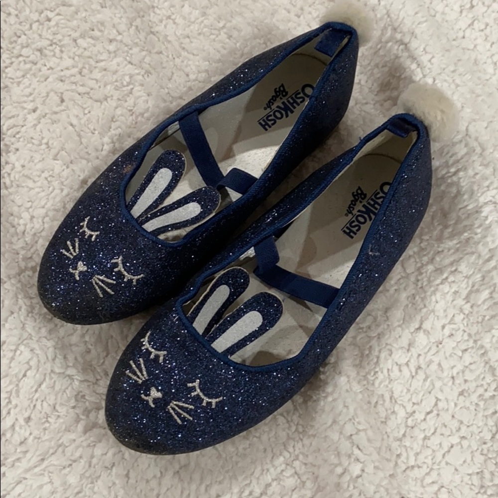 Dress shoes